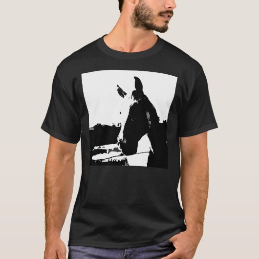 Schwarzes und Weiß T-Shirt (Vorderseite)