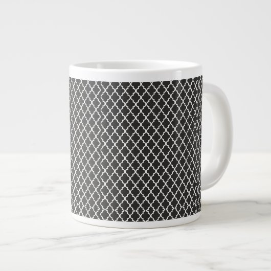 Schwarzes Vierblatt Jumbo-Tasse (Vorderseite Rechts)