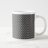 Schwarzes Vierblatt Jumbo-Tasse (Rechts)