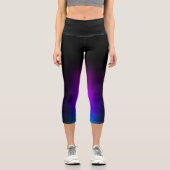 Schwarzes Violet Gradient Glow Capri Leggings (Vorderseite)
