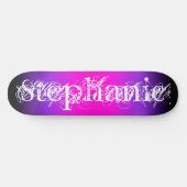 Schwarzes Violett und scharf rosa Farbton Cheminén Skateboard (Horizontal)
