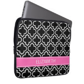 Schwarzes weißes Pink-Namen-Monogramm des Laptopschutzhülle (Vorne Rechts)