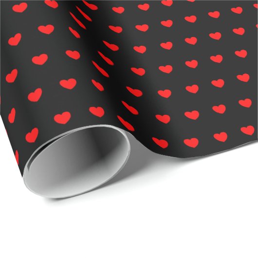 Schwarzes Wrapping Paper mit wenig roten Herzen Geschenkpapier (Rolleneckpunkt)