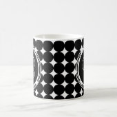 Schwarzpolka-Dot-Monogramm Kaffeetasse (Mittel)