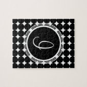 Schwarzpolka-Dot-Monogramm Puzzle (Horizontal)