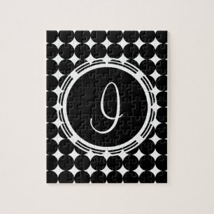 Schwarzpolka-Dot-Monogramm Puzzle