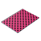 Schwarzpolka-Punkte auf Fuchsia Notizblock (Linke Seite)