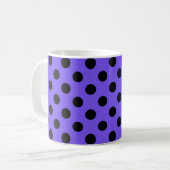 Schwarzpolka-Punkte auf Perwinkle Kaffeetasse (Vorderseite Links)