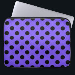 Schwarzpolka-Punkte auf Perwinkle Laptopschutzhülle<br><div class="desc">Schwarzpolka-Punkte auf Perwinkle</div>