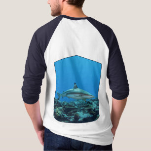 Schwarzspitzen-Riffhai, Yap Island - Fotodesign   T-Shirt