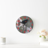 Schwarzvogel (Agelaius phoeniceus) Runde Wanduhr (Zuhause)