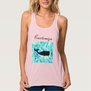 Schwarzwal auf blauem Meer Thunder_Cove Tank Top