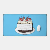 Schwarzwald-Kuchen-Cartoon Schreibtischunterlage (Tastatur & Maus)