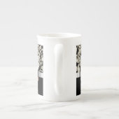 Schwarzweiss-Blumendamastschablone Porzellantasse (Rückseite)
