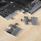 Schwarzweiss-Café in Montmartre, Paris Puzzle (Seite)