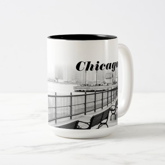 Schwarzweiss-Chicago-Foto-Tasse Zweifarbige Tasse (VorderseiteRechts)