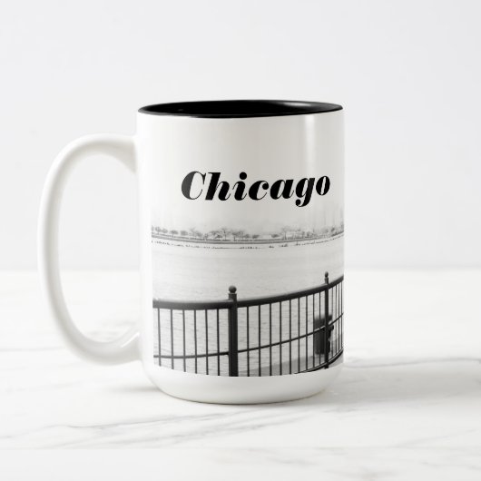 Schwarzweiss-Chicago-Foto-Tasse Zweifarbige Tasse (Links)