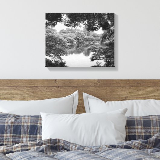 Schwarzweiß, cool, einzigartig Natur und See Leinwanddruck (Insitu (Schlafzimmer))