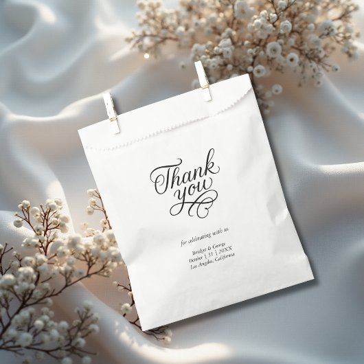 Schwarzweiß danke Typografie Geschenktütchen