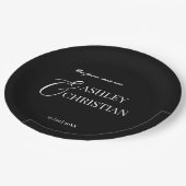 Schwarzweiß, elegante, einfache Monogramm gedruckt Pappteller (Schrägansicht)
