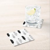 Schwarzweiss-Federn Rechteckiger Pappuntersetzer (Vor Ort)