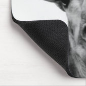Schwarzweiß-Foto einer Giraffe Mousepad (Ecke)