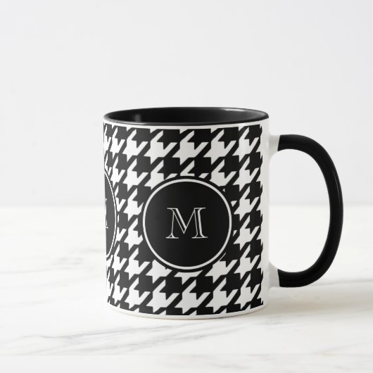 Schwarzweiss-Hahnentrittmuster Ihr Monogramm Tasse (Rechts)