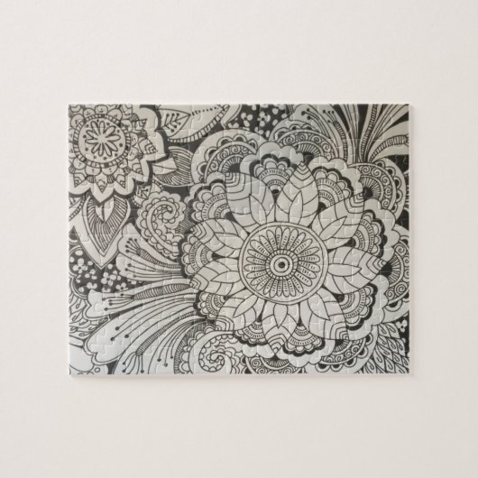 Schwarzweiss-Hand gezeichnetes Blumen Puzzle (Horizontal)