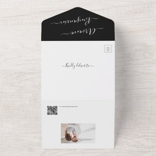 Schwarzweiß Haushaltsfreundlich Minimalistisch All In One Einladung (Außenbereich)