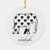 Schwarzweiss-Herz-Muster-Elefant mit Monogramm Keramik Ornament (Vorne)