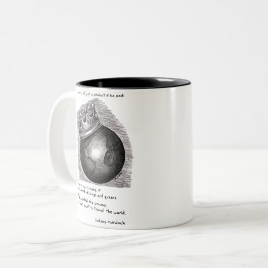 Schwarzweiss-Kaffee-Tasse mit Zitat und Kunst Zweifarbige Tasse (Vorderseite Links)