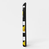 Schwarzweiss-Karos mit gelber Orchidee Case-Mate iPhone Hülle (Hinten/Links)