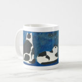 Schwarzweiss-Katzen unter Mond Kaffeetasse (Vorderseite Links)