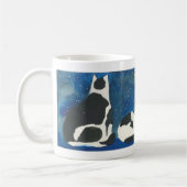 Schwarzweiss-Katzen unter Mond Kaffeetasse (Links)