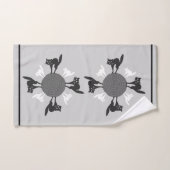 Schwarzweiss-Katzenkarussell auf grauem Badhandtuch Set (Handtuch)