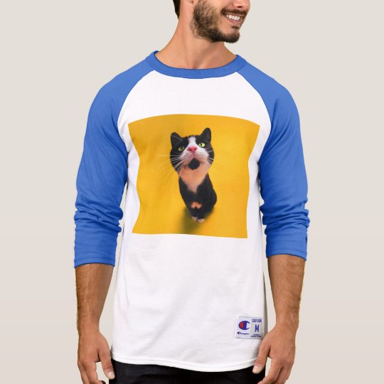 Schwarzweiss-KatzeSmoking Katzehaustier T-Shirt