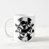 Schwarzweiß-Lautsprecher im Kreis Kaffeetasse (Links)