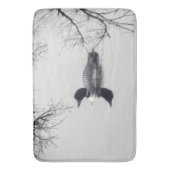 Schwarzweiss-Loon auf einer See Badezimmermatte Badematte (Vorderseite Vertikal)