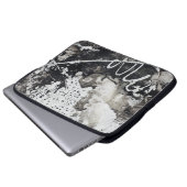 Schwarzweiß mit abstraktem Hintergrund Laptopschutzhülle (Vorne Knopf)