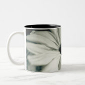 Schwarzweiß - Mit Augen Susan Zweifarbige Tasse (Links)
