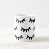 Schwarzweiß, moderne abstrakte niedliche Augenmust Kaffeetasse (Mittel)