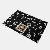 Schwarzweiß-Musiknote Musician Monogram Fußmatte (Schrägansicht)