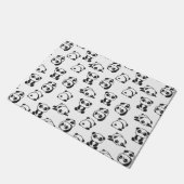 Schwarzweiß-Niedliche Pandas-Muster Fußmatte (Schrägansicht)