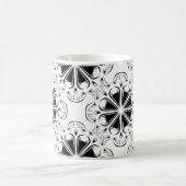 Schwarzweiss-Octoskull im geometrischen Muster Kaffeetasse (Mittel)