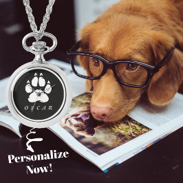 Schwarzweiß-Paw-Druck mit dem Namen Ihres Hauses Armbanduhr