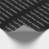 Schwarzweiß-Personalisiertes Geschenk mit Namen Geschenkpapier (Ecke)