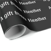 Schwarzweiß-Personalisiertes Geschenk mit Namen Geschenkpapier (Rolleneckpunkt)