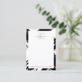 Schwarzweiß-Pinselstriche Ohrkarte Visitenkarte (Stehend Vorderseite)