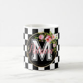 Schwarzweiß-Schachbrett Florrosa Monogramm Kaffeetasse (Mittel)