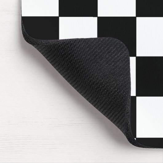 Schwarzweiss-Schachbrett-Retro Hipster Mousepad (Ecke)